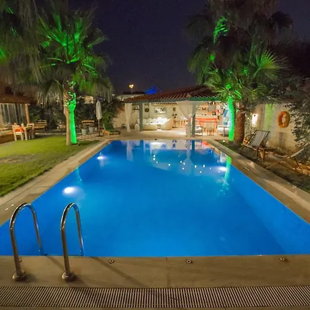 Värdshus Tash Mekan 3*