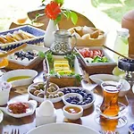 Tash Mekan 阿拉恰特