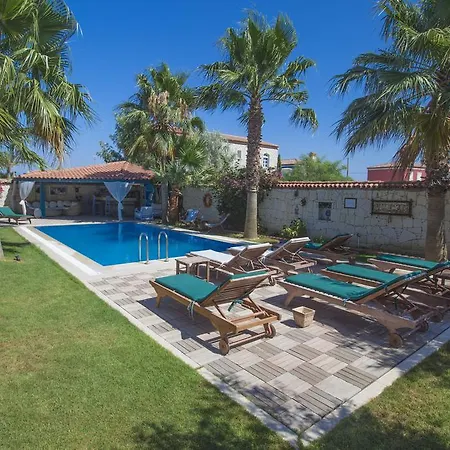 Tash Mekan Αλακάτι